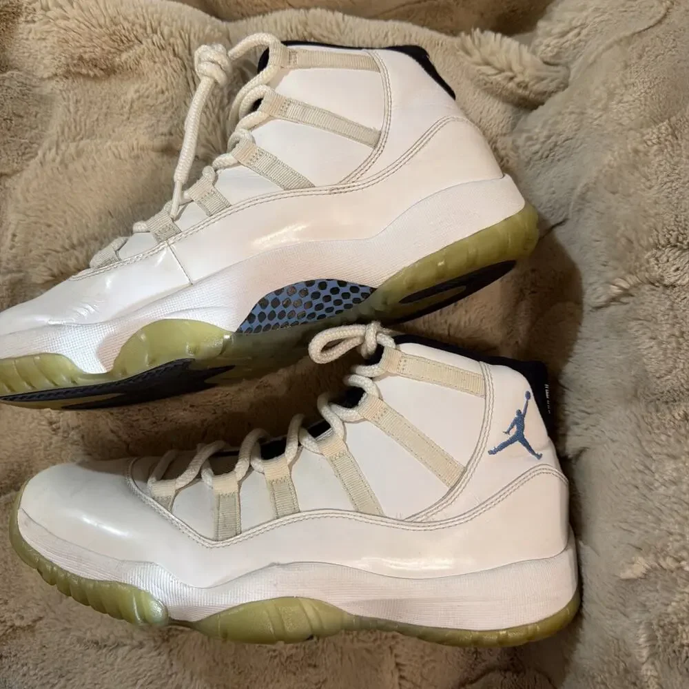 Size 9 - Jordan 11 Retro High Legend Blue